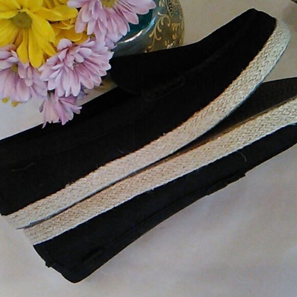 Cole Haan Black Leather Loafers - Picture 4 of 9